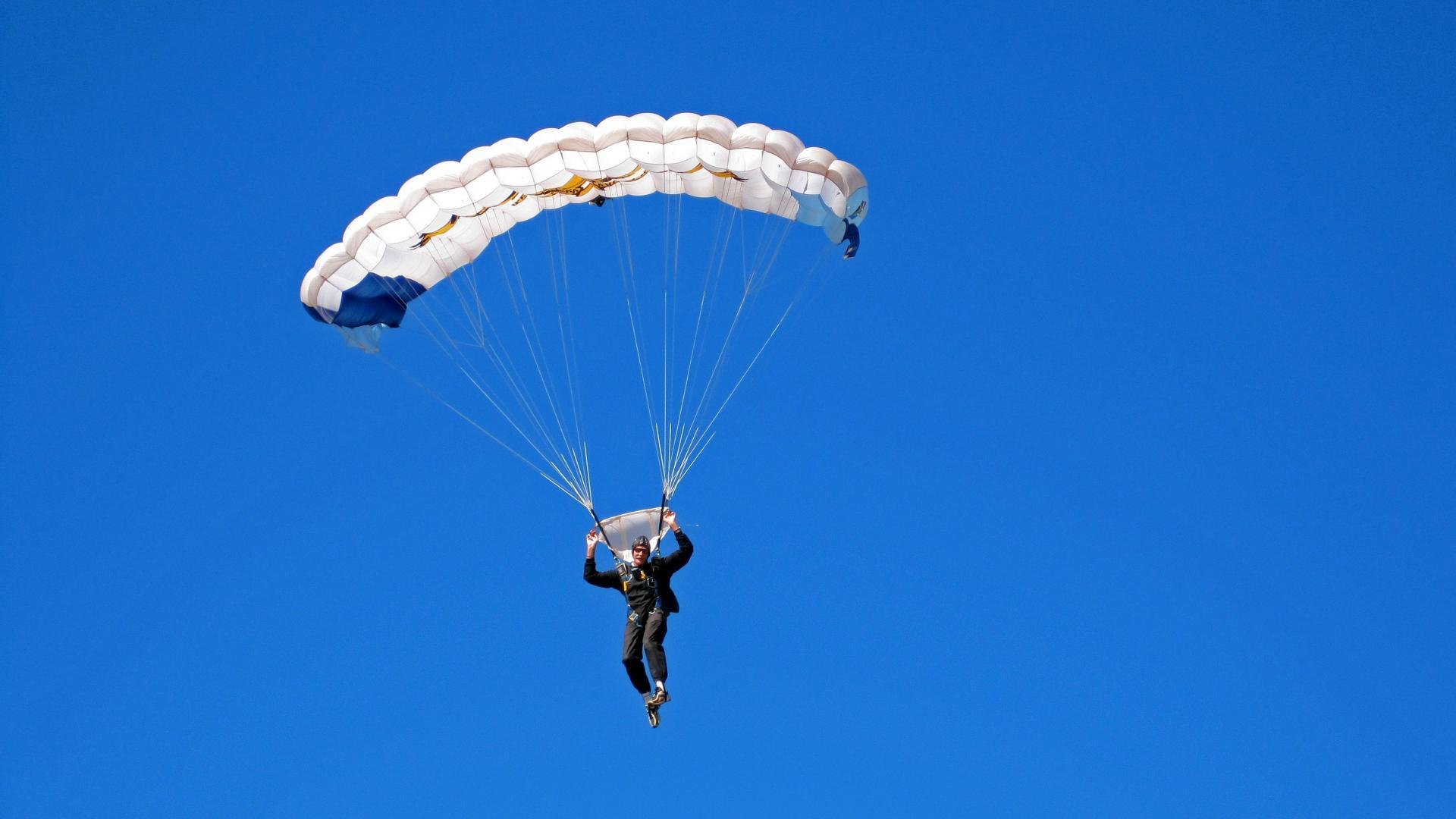 弗朗索瓦·霍尔茨豪伊泽:用个人实力成为南非队的战术发起点,弗雷德.霍伊尔