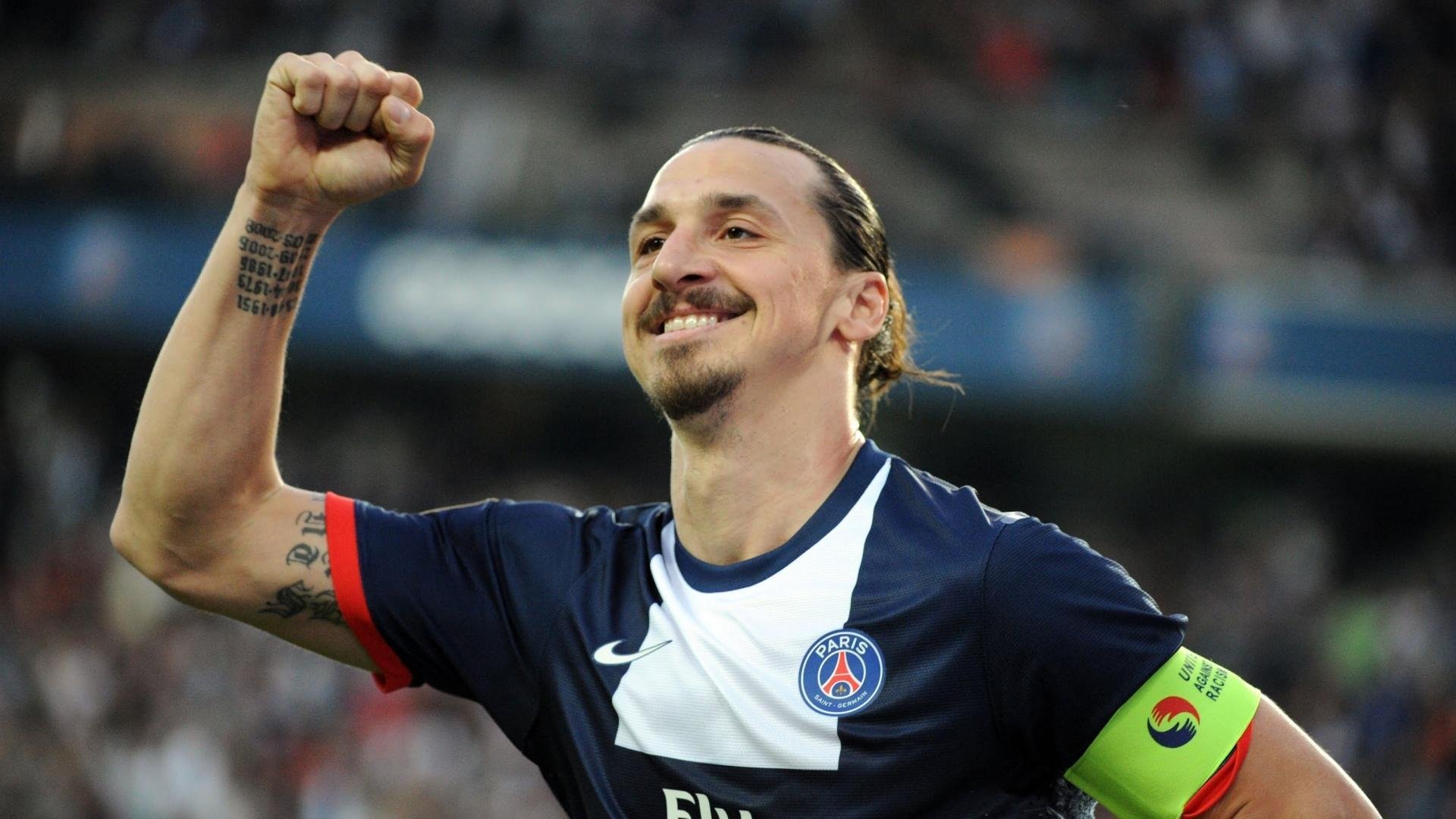 milanAPP下载入口官网-瑞·弗兰：以全面的能力和坚韧的防守，成为全黑队不可缺少的球员